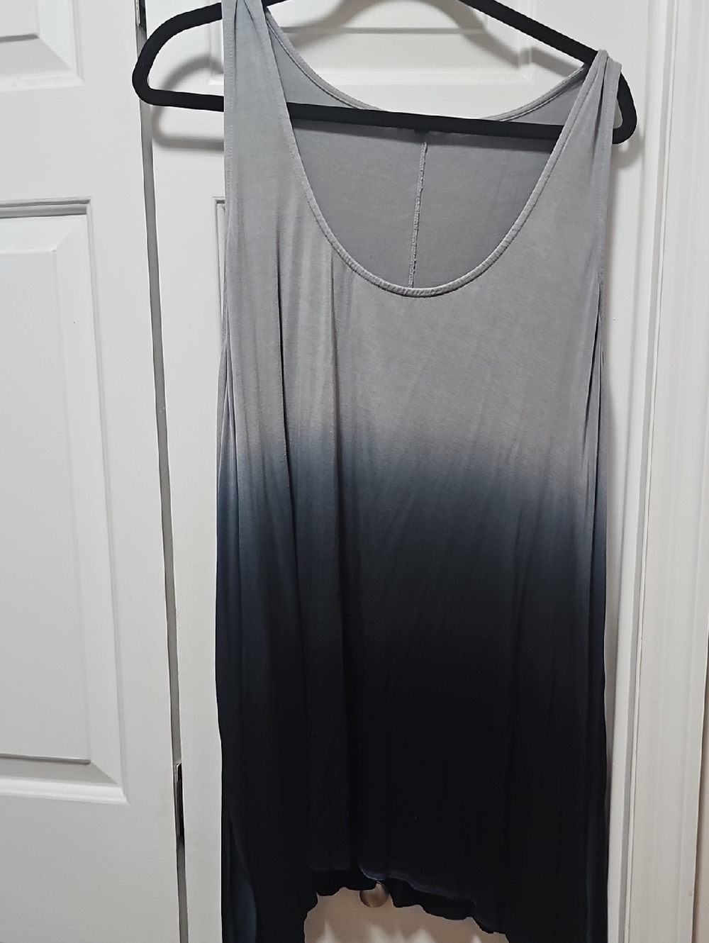 Torrid Soft Gray Ombre Sleeveless Tunic, Sharkbite